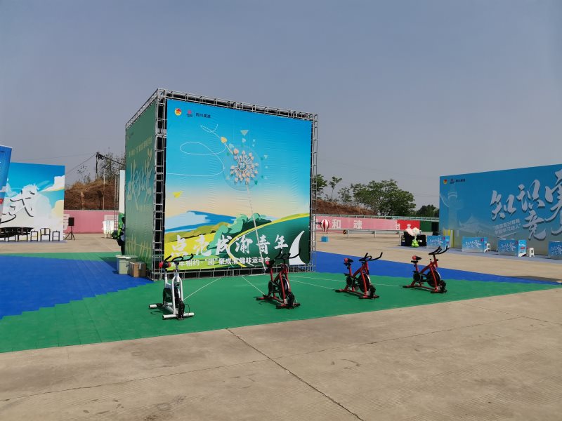 舞臺(tái)搭建團(tuán)隊(duì)